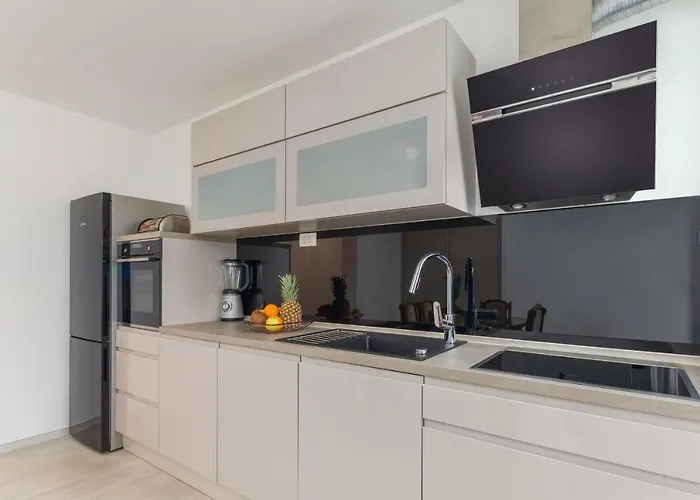 Apollo 3 * تروغير